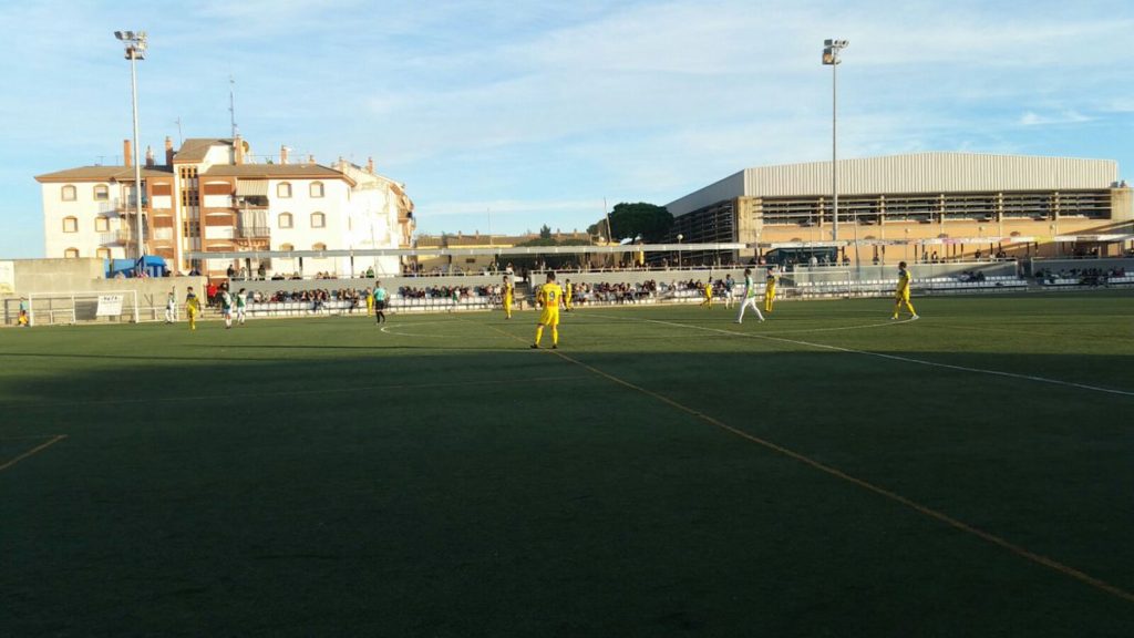 Un gol en los últimos minutos arrebata la primera plaza al Isla Cristina