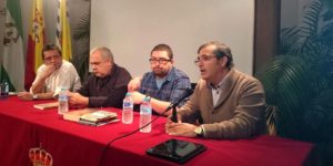 El poeta onubense Miguel Mejías protagonista en el Ciclo ‘Poesía en el Patio’ de Isla Cristina