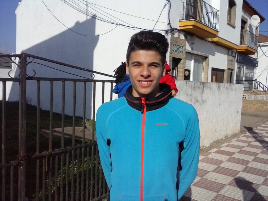 El atleta isleño Raúl Camacho campeón andaluz en triple salto