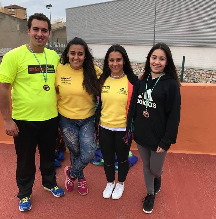 Los atletas del C.A. Isla Cristina, Inés Romero y Francisco Asencio medallistas andaluces