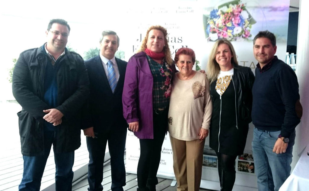 Entregado el primero de los Premios Carnavaleros en Isla Cristina, el Manuel Fragoso 'El Patitas'