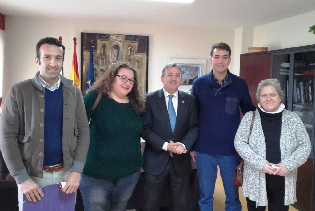 Andalucía Por Sí resalta la apuesta de la Universidad de Huelva para ser útil a la sociedad