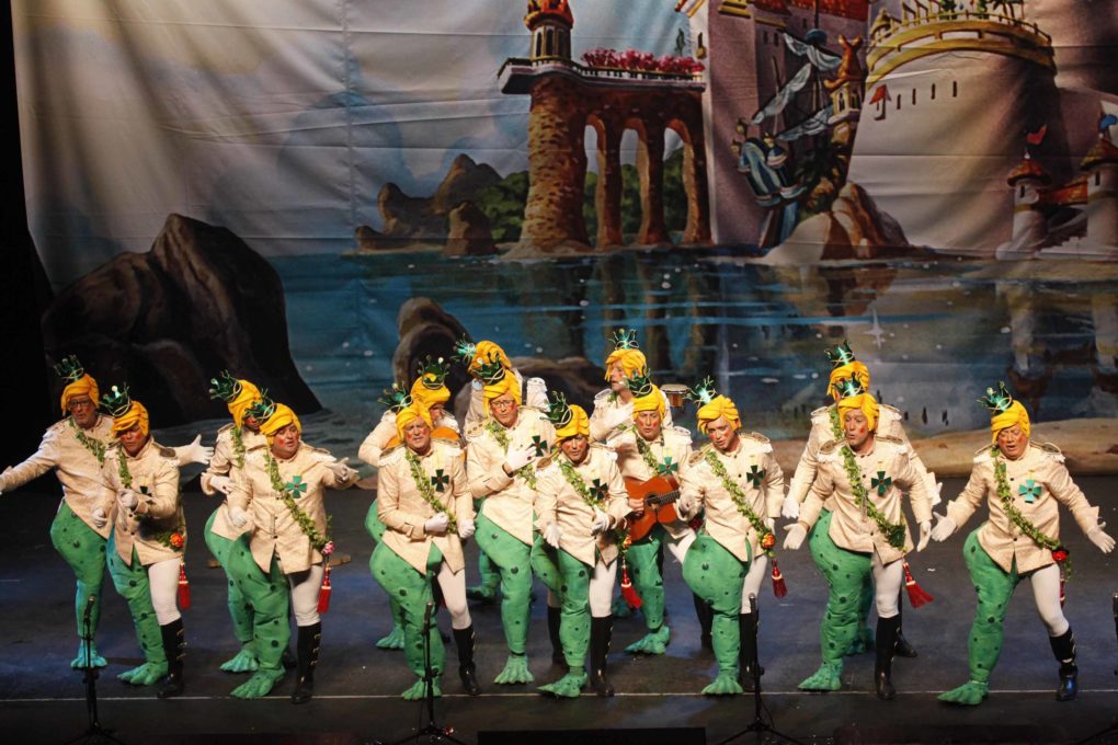 El primer premio de murgas del Carnaval de Isla Cristina “Los Sapos” participa en el Encuentro de Murgas de Valterra “Arrecife”