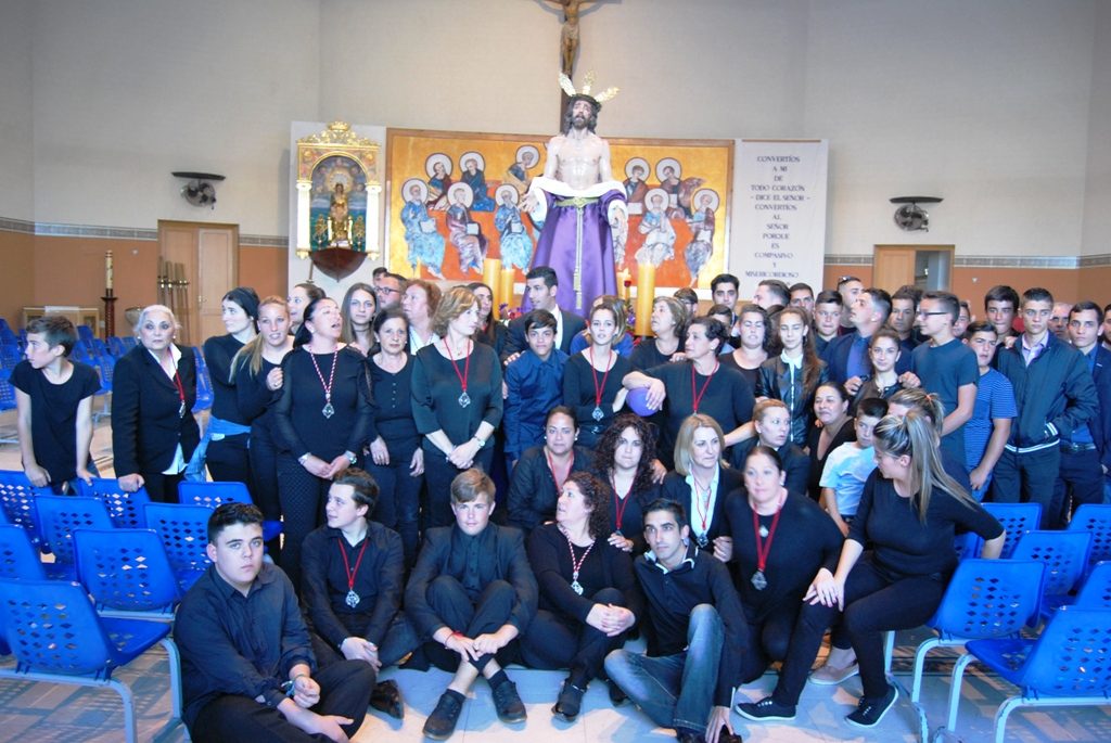 Procesiona por primera vez en Isla Cristina el Cristo de la Humildad