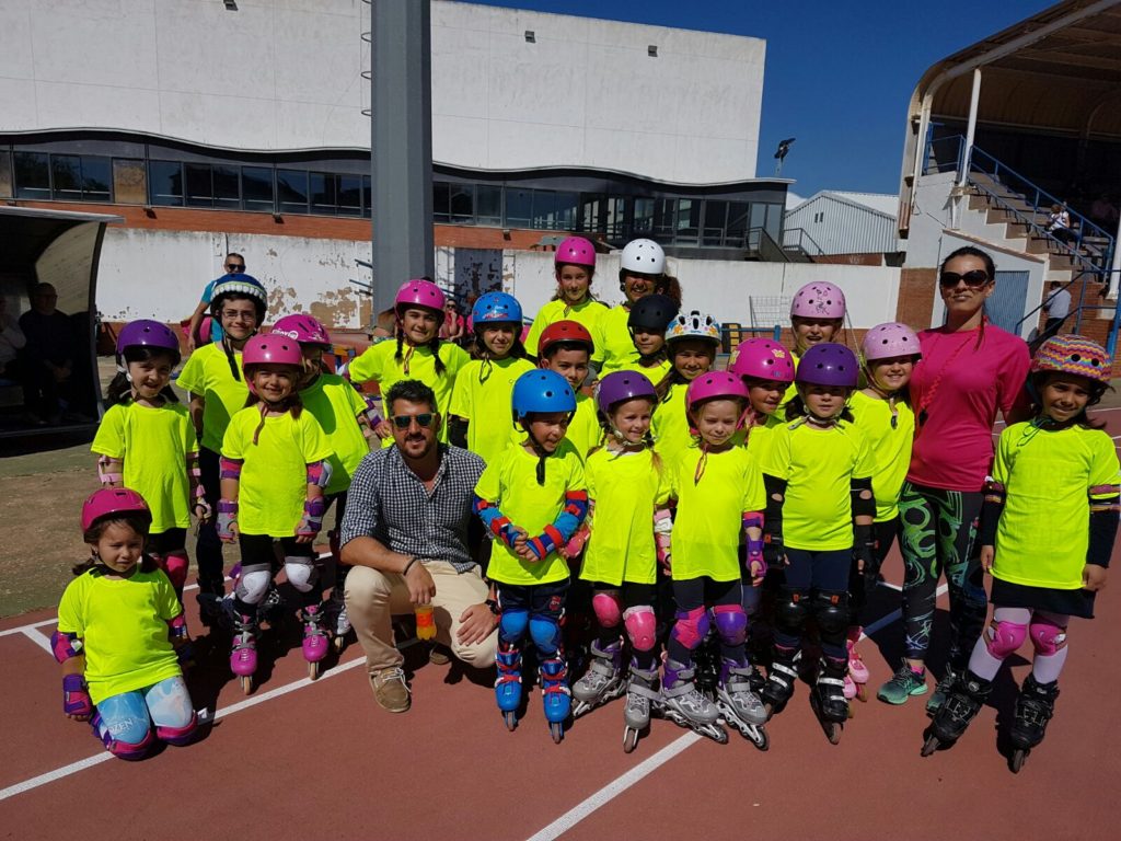 I Carrera de patines sobre líneas en Isla Cristina