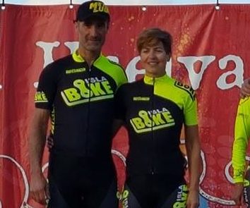 Raquel Pérez y Pomares suben al pódium de la Huelva Extrema 2017