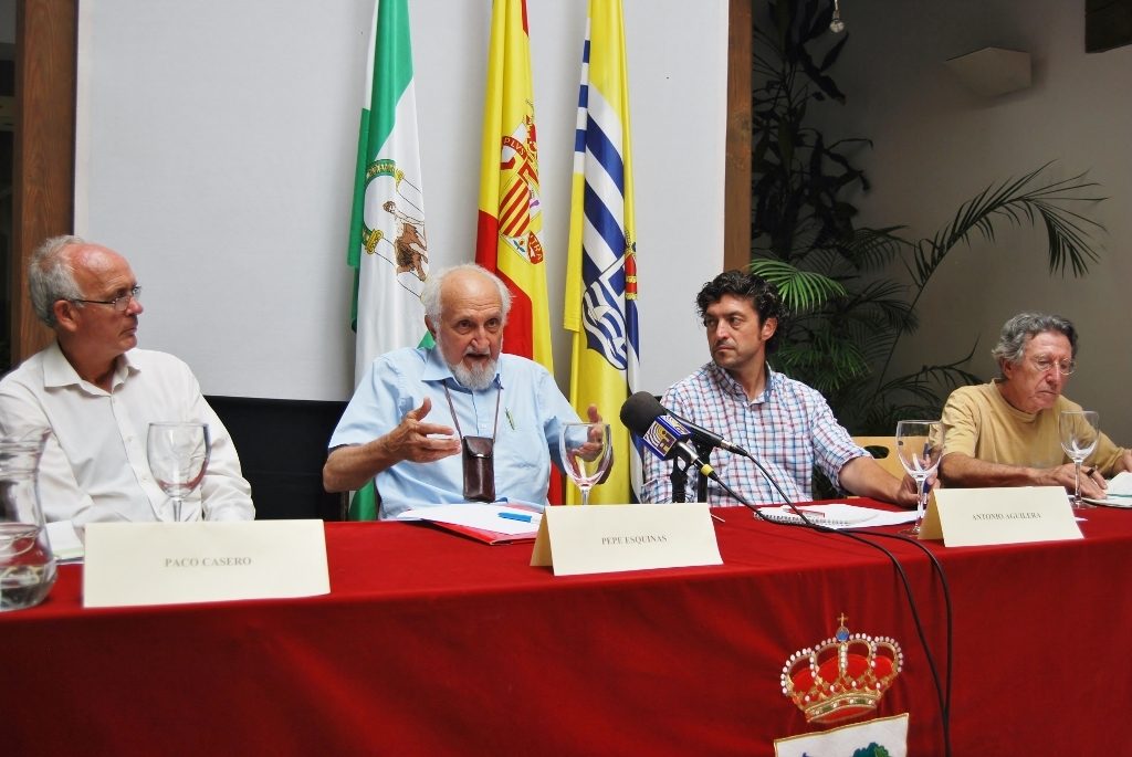 Cuatro estudiosos sobre alimentación debaten en Isla Cristina sobre el carro de la compra