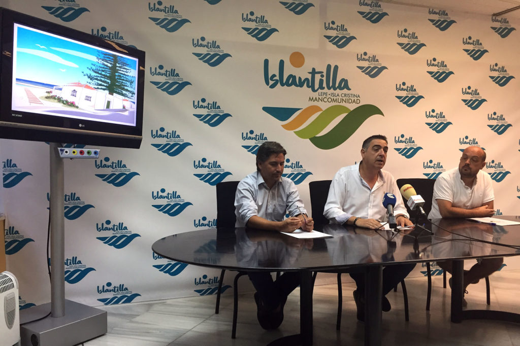 Presentada la nueva cartelería promocional de Islantilla, Lepe e Isla Cristina