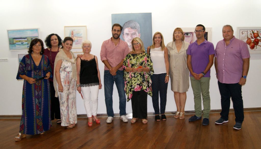 Exposición de mujeres ayamontinas en Isla Cristina