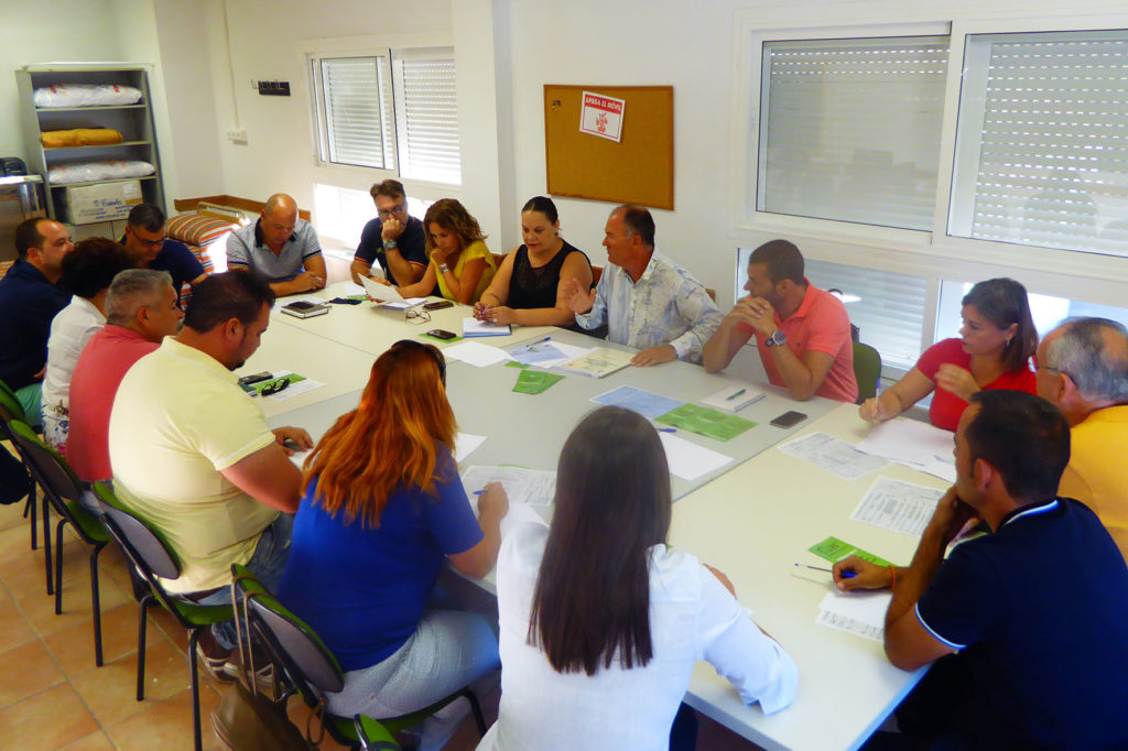 Reunión para definir el XX Plan Agrupado de Formación Continua de Islantilla, Lepe e Isla Cristina