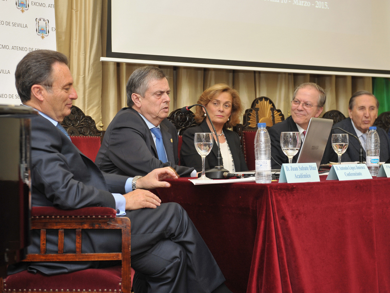Conferencia de D. Antonio López Jiménez, en torno a Leonardo Da Vinci y la Sábana Santa