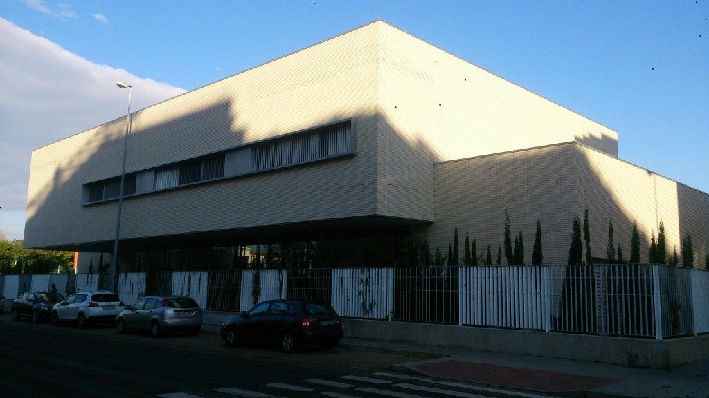 La Junta firma con el Ayuntamiento de Isla Cristina la prórroga de cesión de la sede del CADE