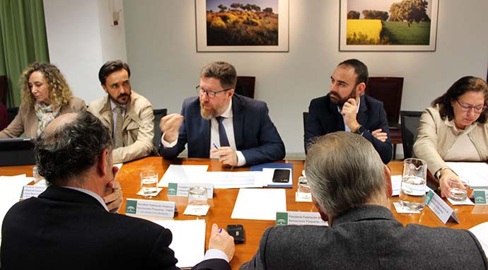 El consejero Sánchez Haro se reunirá con el sector de la chirla del Golfo de Cádiz