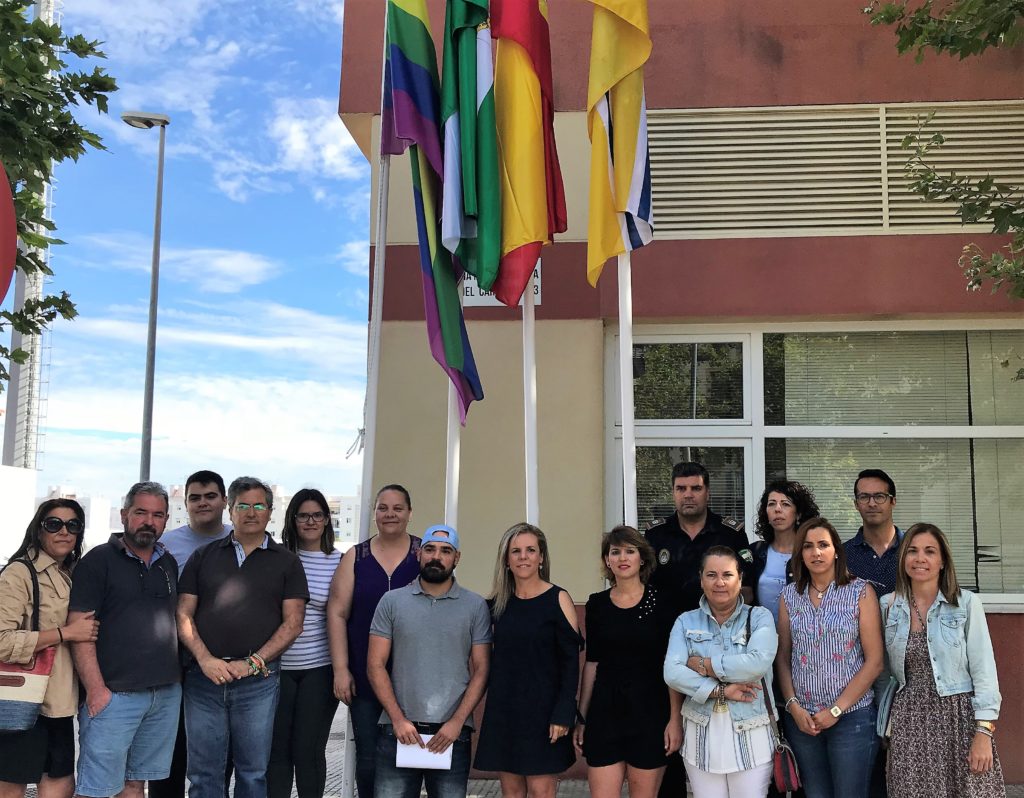 El ayuntamiento de Isla Cristina conmemora el Día del Orgullo LGTBI