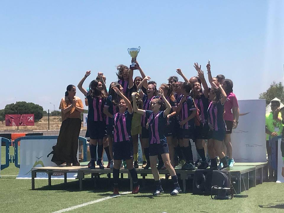 El At. Isleño Féminas, se proclamó campeón del prestigioso Torneo de Fútbol Femenino Playas de Doñana
