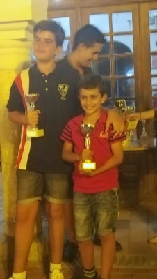 Kevin Irala Campeón sub 10 del VI Torneo Nocturno de Ajedrez Villa de La Redondela