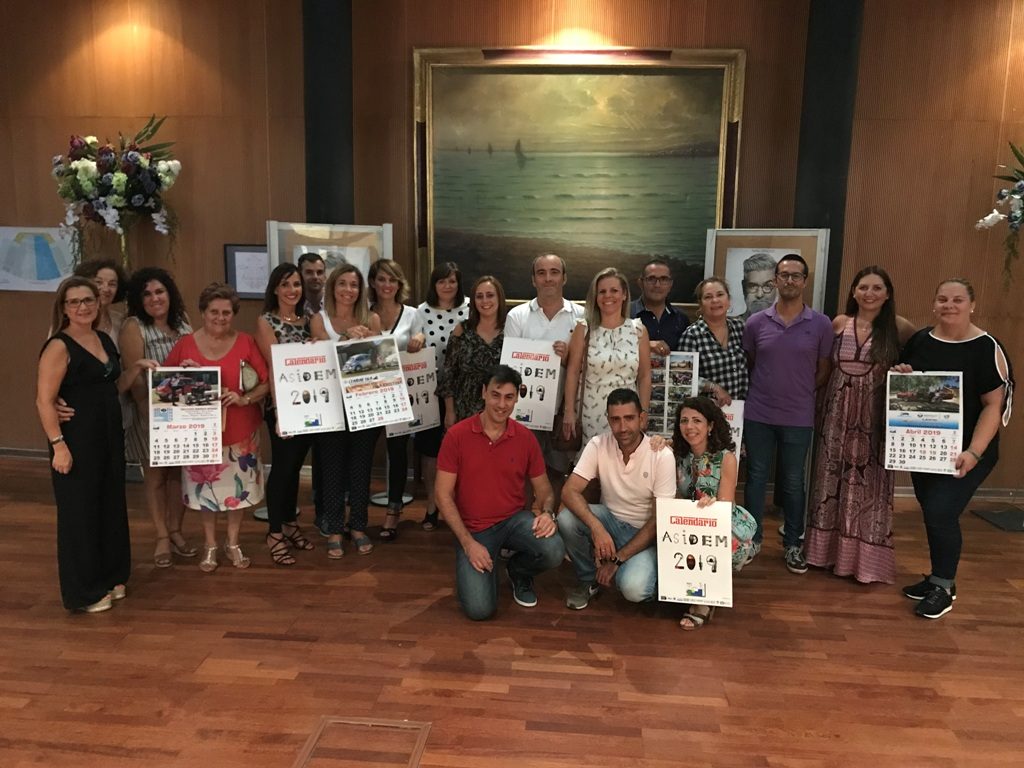Asidem de Isla Cristina presenta públicamente su Calendario 2019